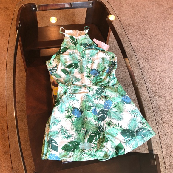 NWT Lola Shoetique Palm Beach Romper - Picture 2 of 6